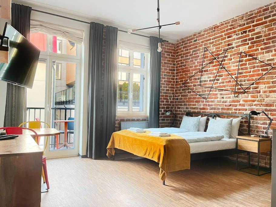 Premium With Balcony And Air Conditioning, Cracow Heart Kraków